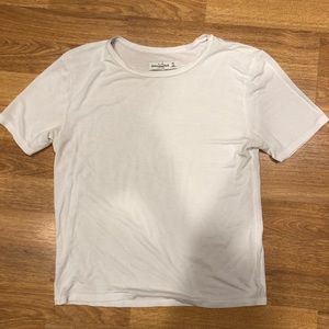 Abercrombie & Fitch crop t-shirt
